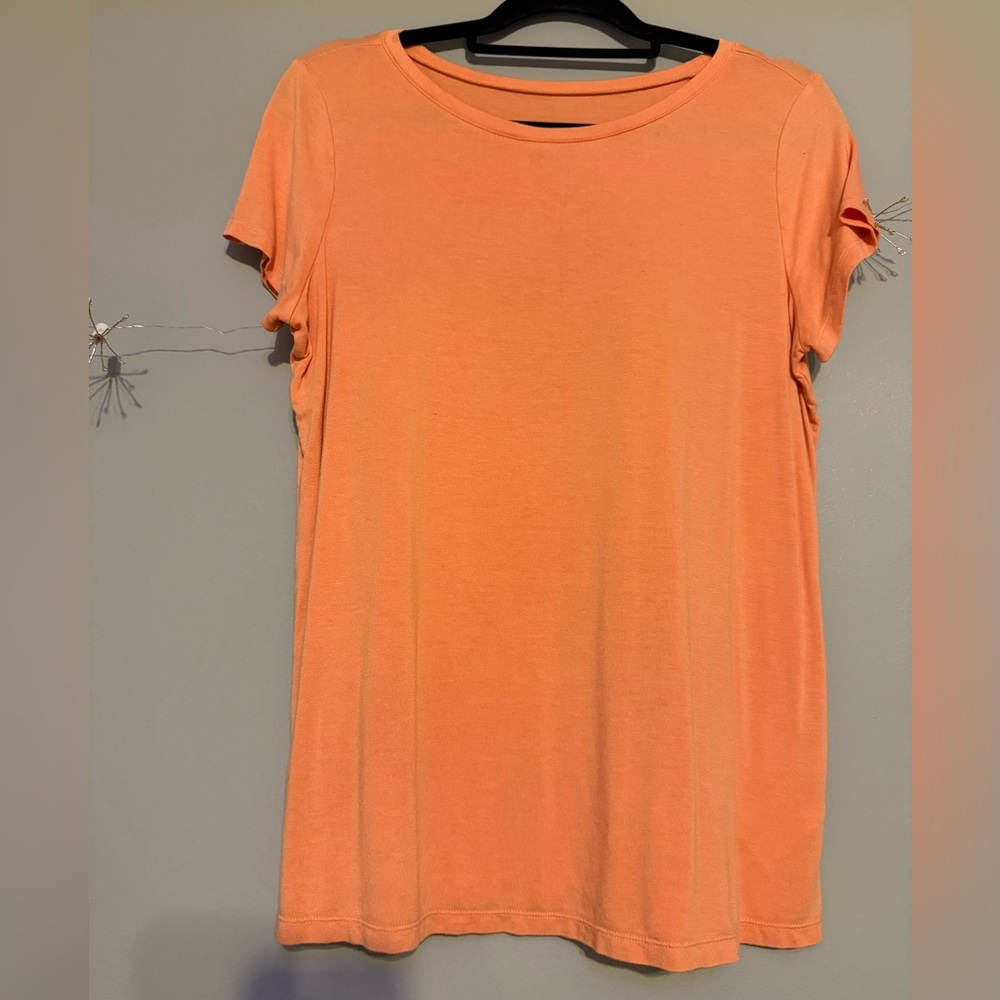 G by Giuliana Orange Short Sleeve Tee